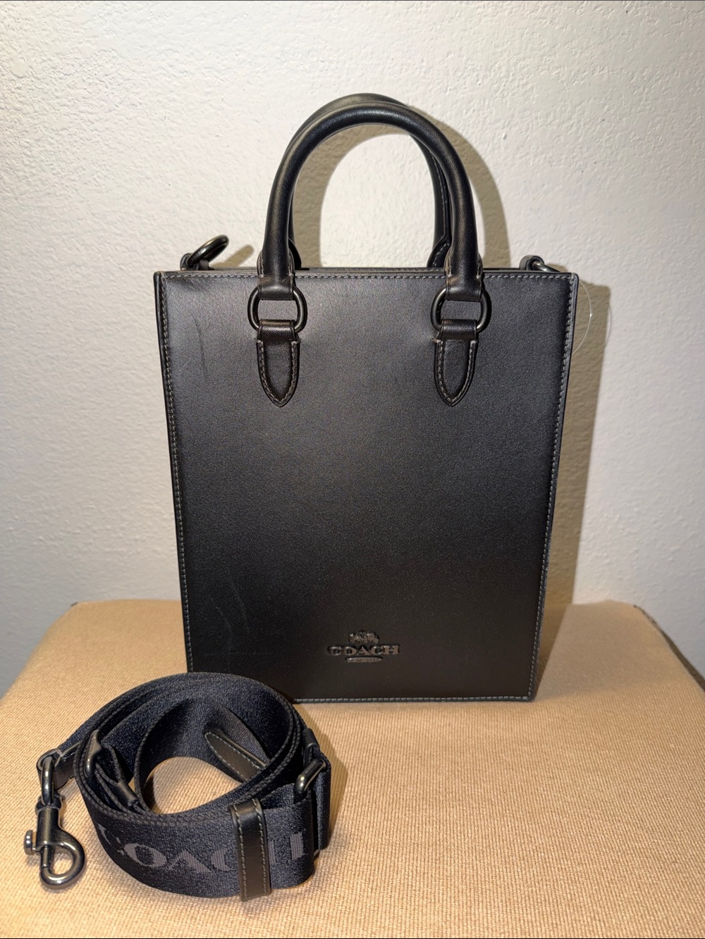 Coach DYLAN TOTE IN COLORBLOCK SIGNATURE CANVAS